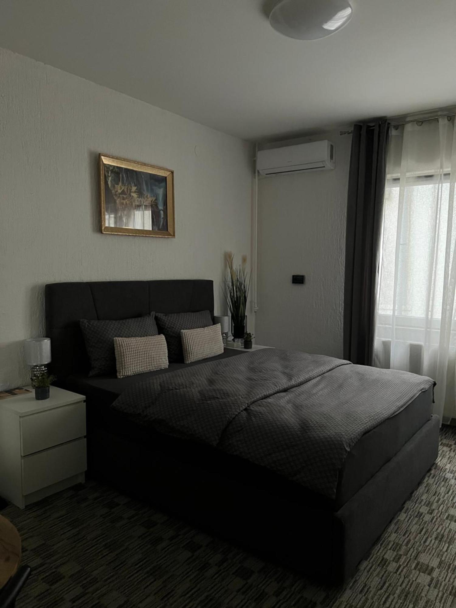 Luxrooms - Hotel Type With Private Jacuzzi 别洛瓦尔 外观 照片